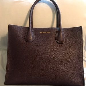 Pre-owned Michael Kors LG Leather Convertible Tote